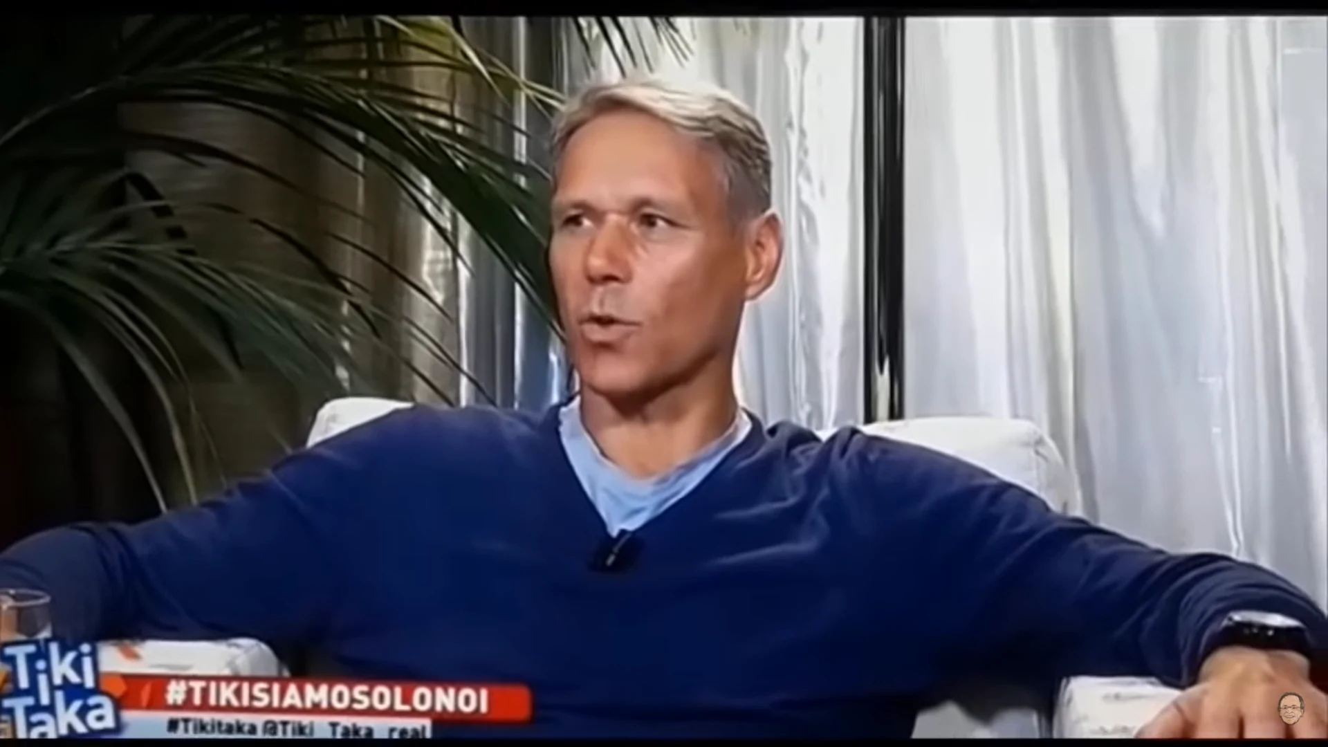 Van Basten: “Il calcio senza regola del fuorigioco sarebbe più bello e interessante”