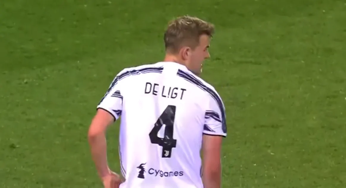 De Ligt: “Persi tanti punti contro le piccole, pensiamo a qualificarci alla Champions League”