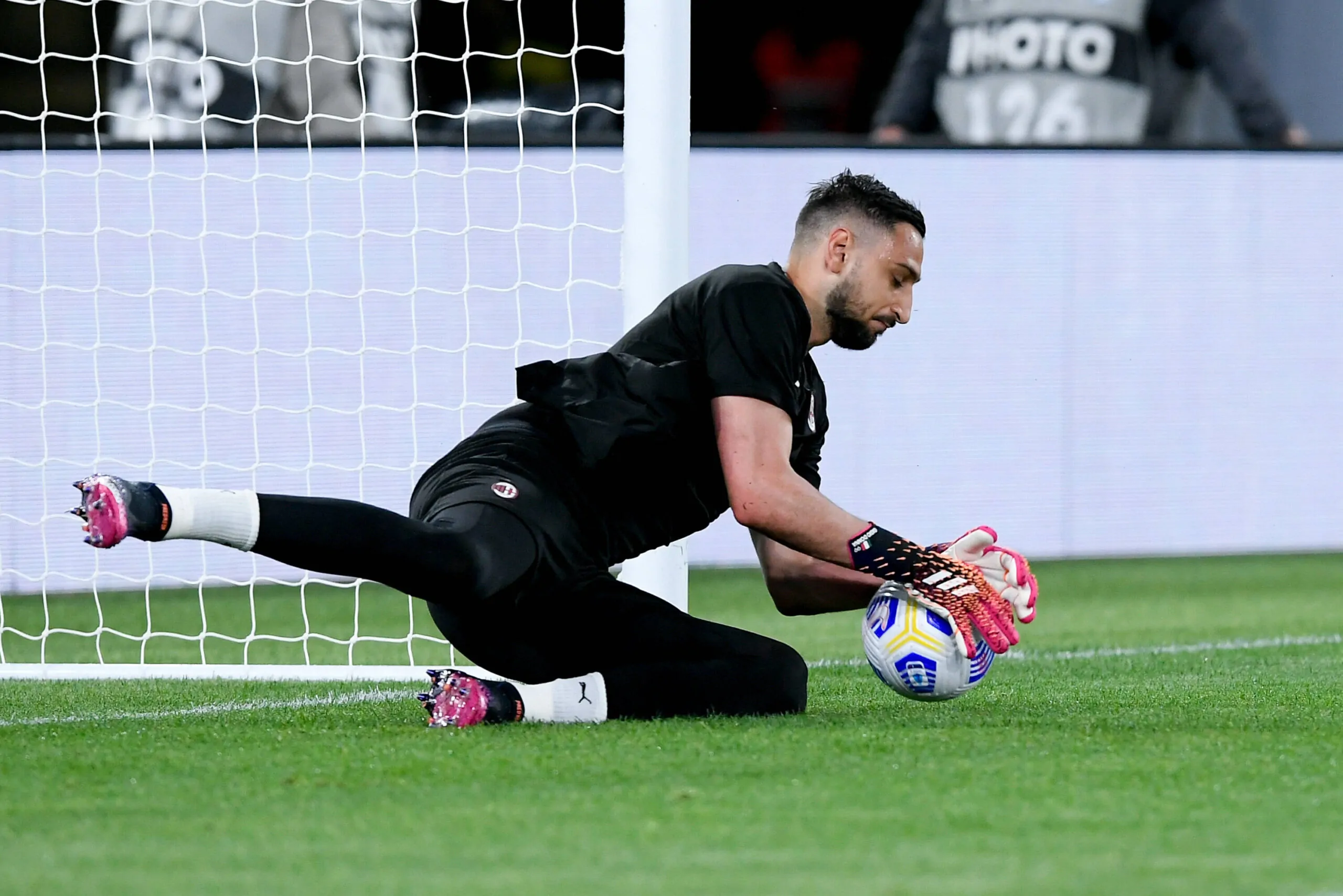 Clamoroso Donnarumma: potrebbe arrivare alla Juve con lo stesso ingaggio che aveva al Milan