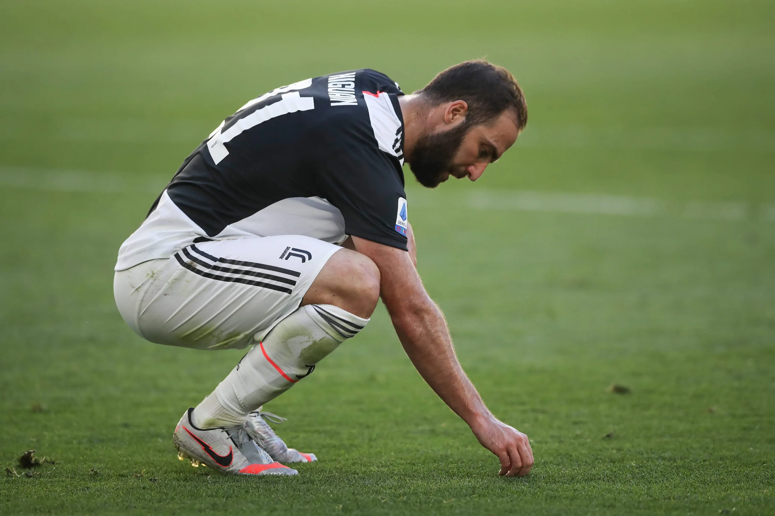 Grave lutto per Gonzalo Higuaín: morta la madre Nancy a 64 anni