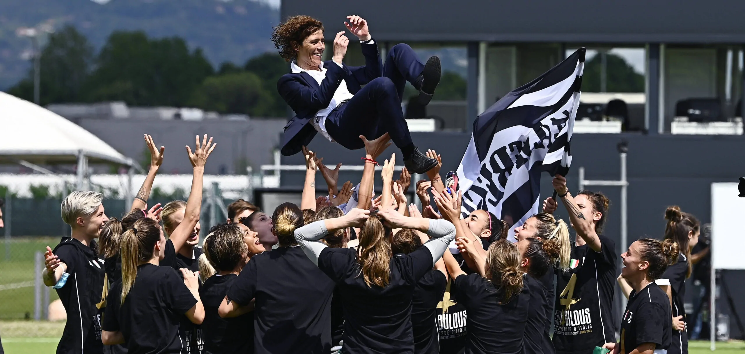 “Non smettere mai di cercarmi”: una storia d’amore lunga quattro anni