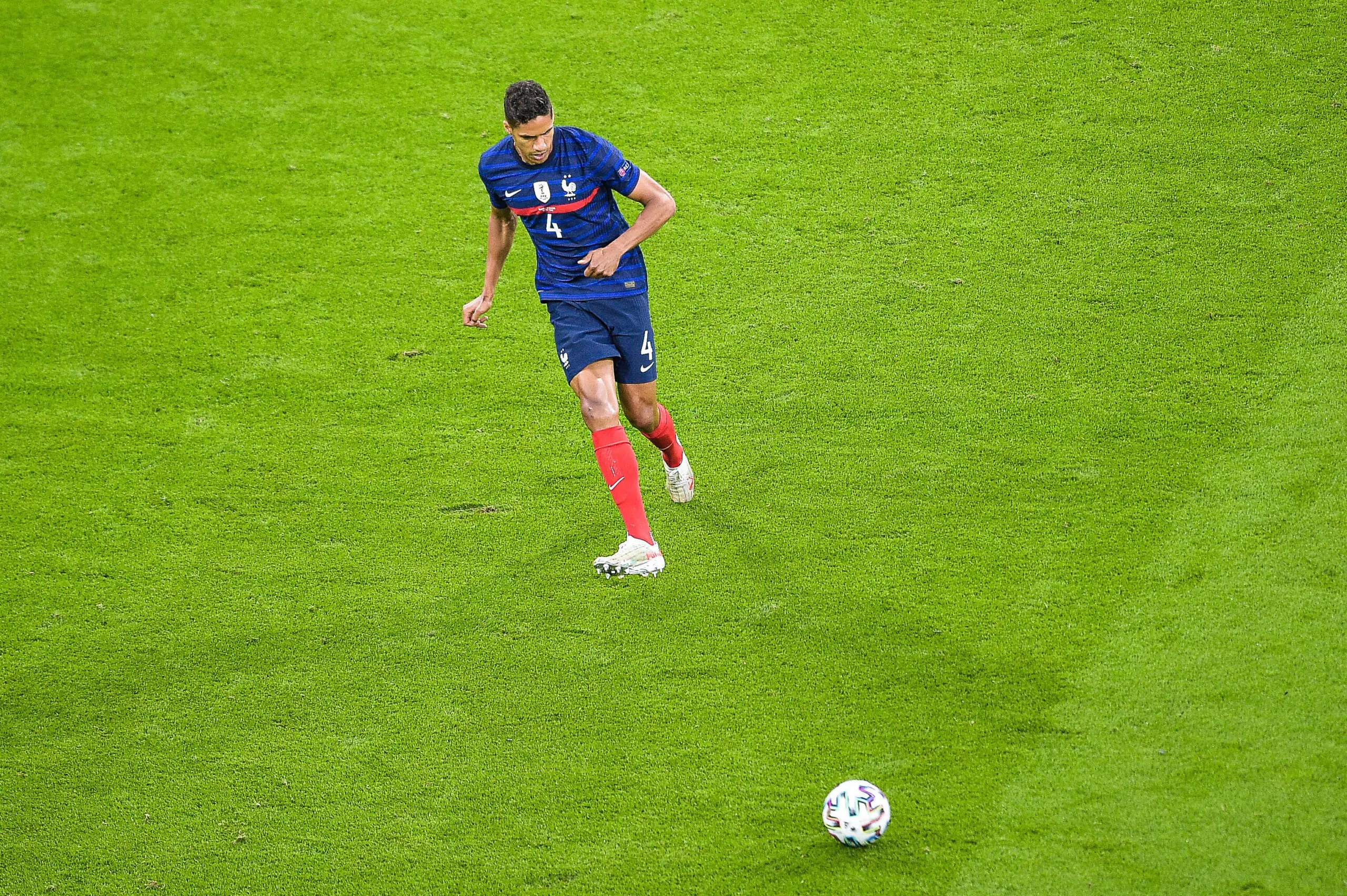 Varane non rinnoverà con il Real Madrid: Juventus alla finestra