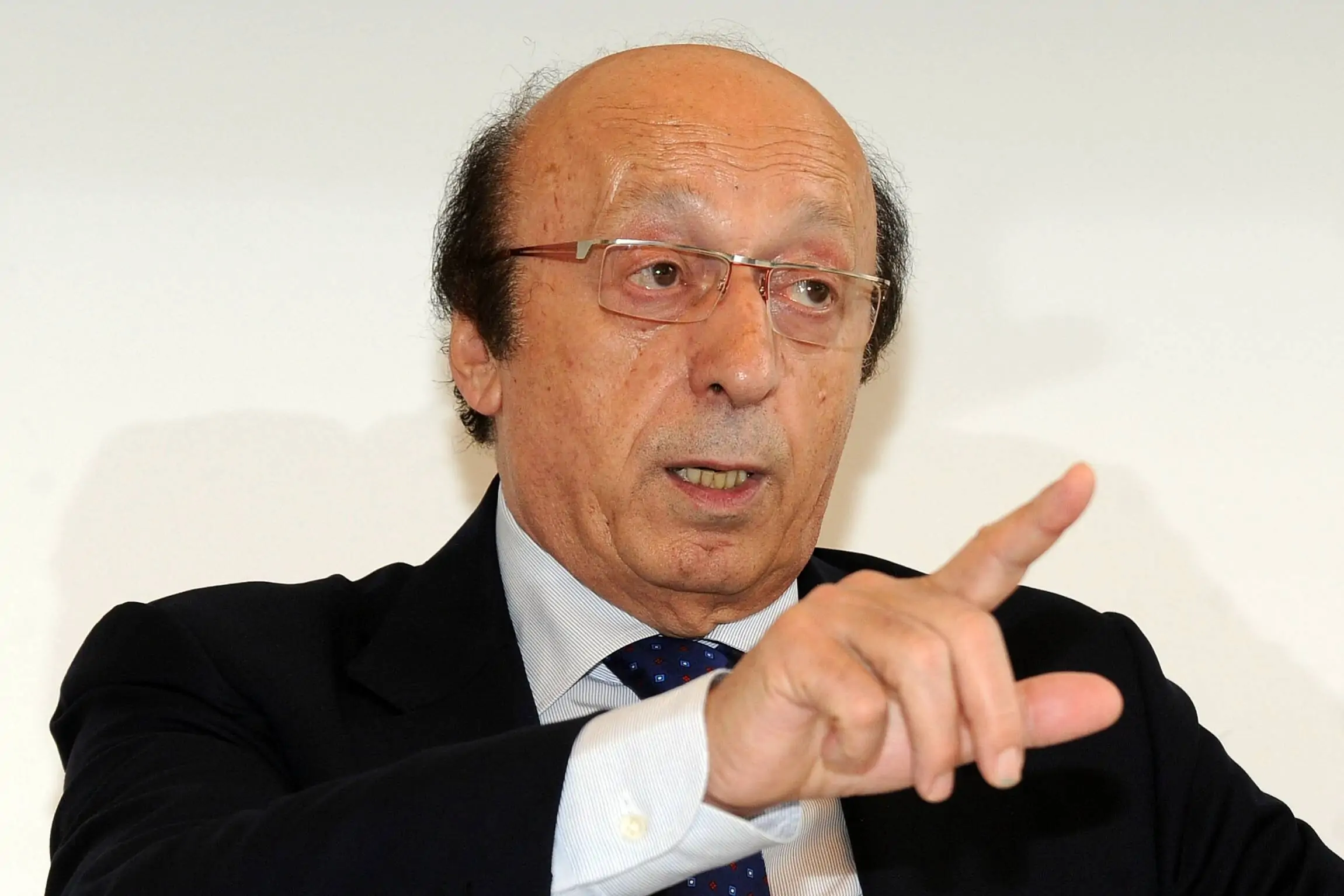 Moggi: “Questo è quello che penso di Locatelli, la Juve lo dica anche a Carnevali”