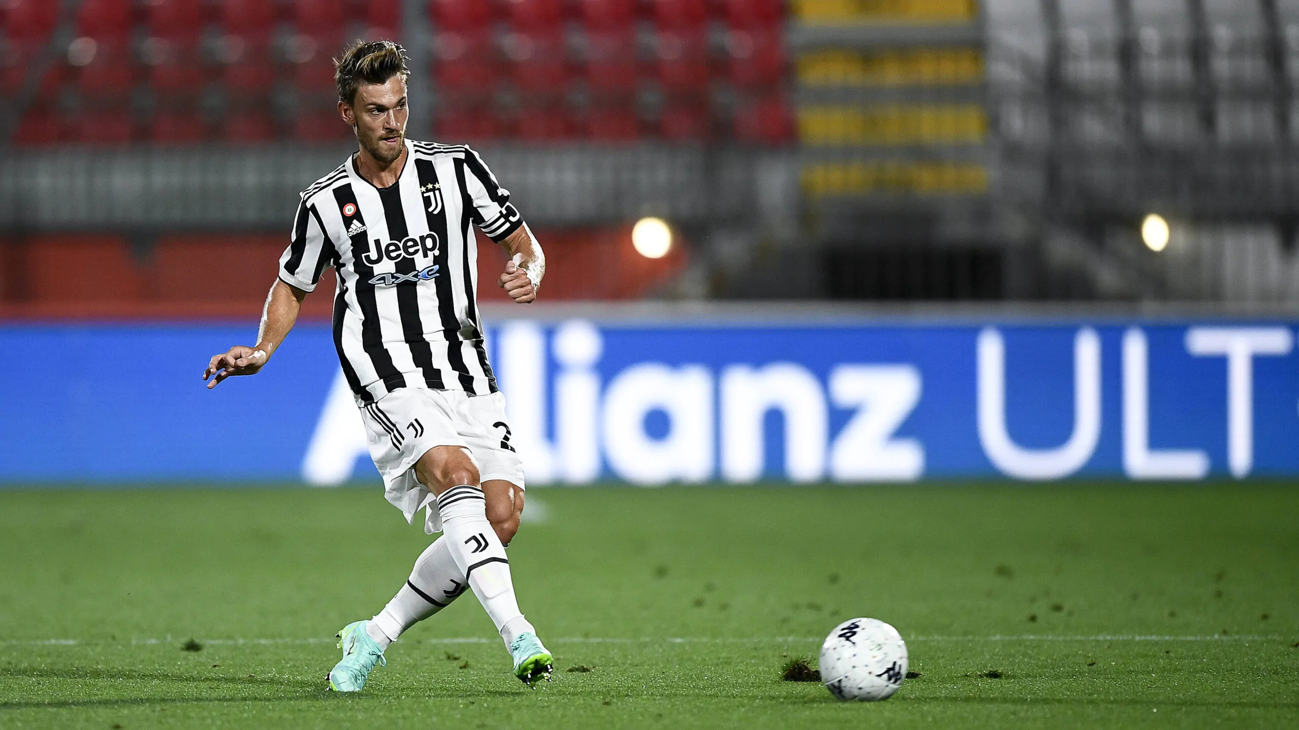 Demiral via: la decisione della Juventus sulla difesa