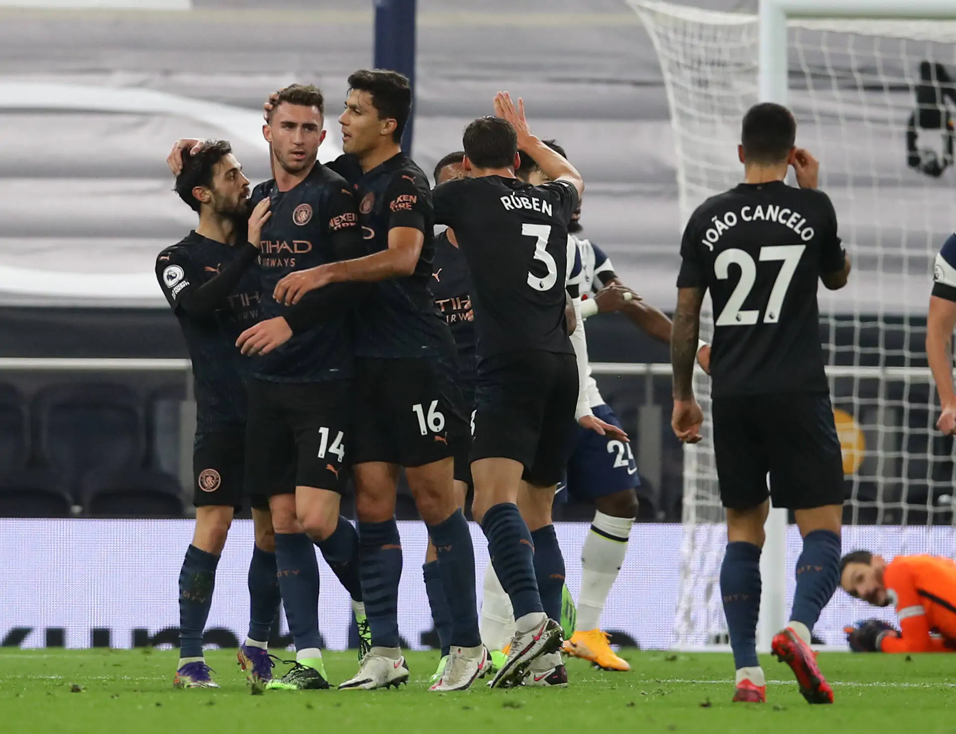 Nome nuovo per la difesa: arriva dal Manchester City