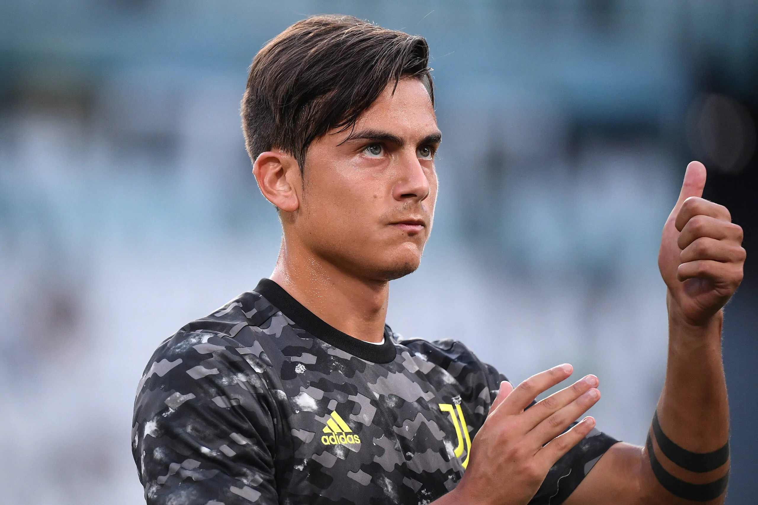 Alcuni giocatori si scusano con i tifosi: il gesto