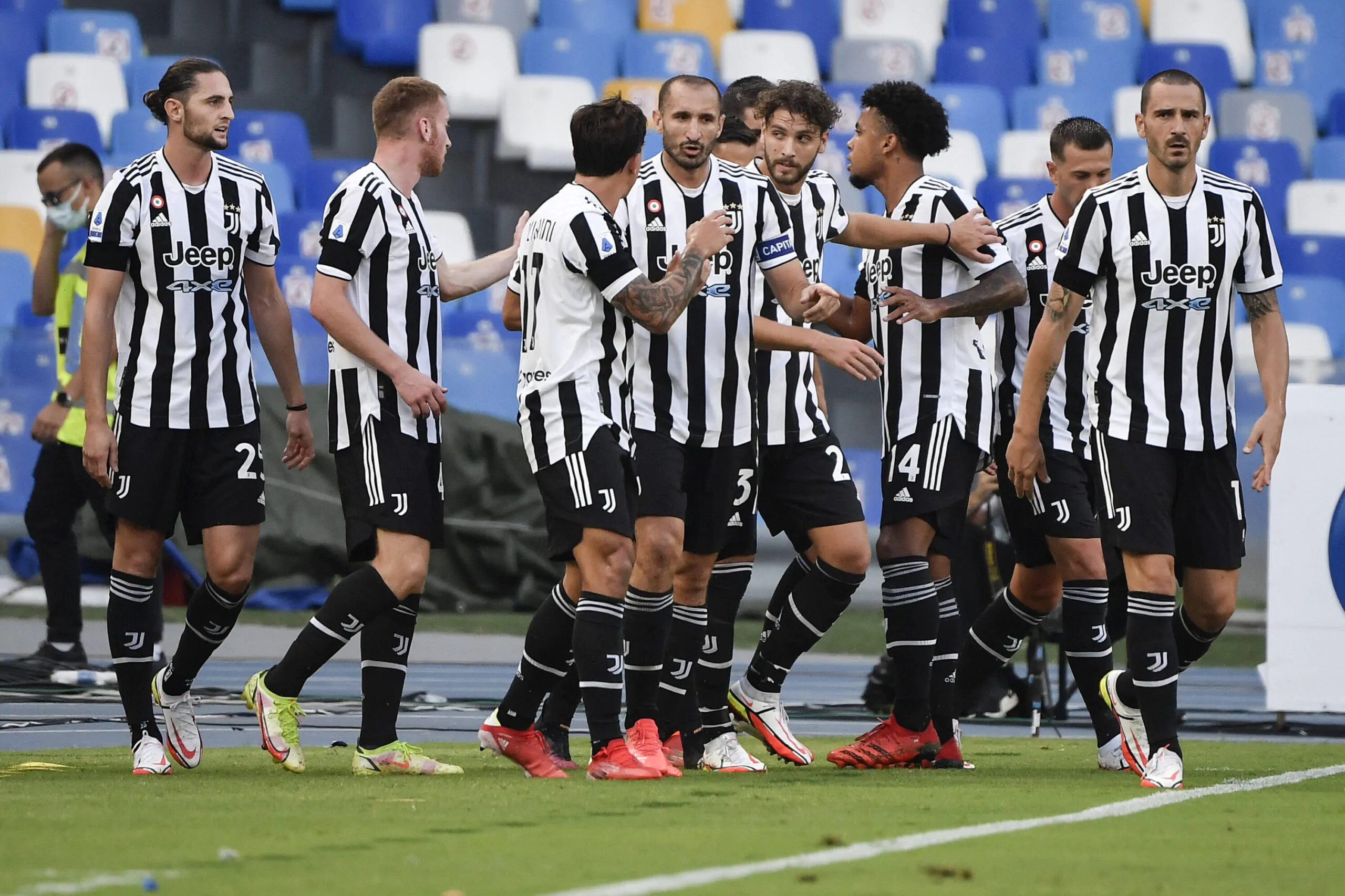 Malmö-Juventus 0-3: Alex Sandro, Dybala su rigore e Morata stendono gli svedesi