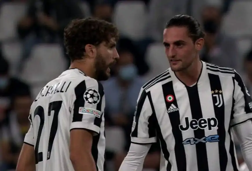 Il Newcastle tenta il colpo dalla Juve: fissato il prezzo per il centrocampista