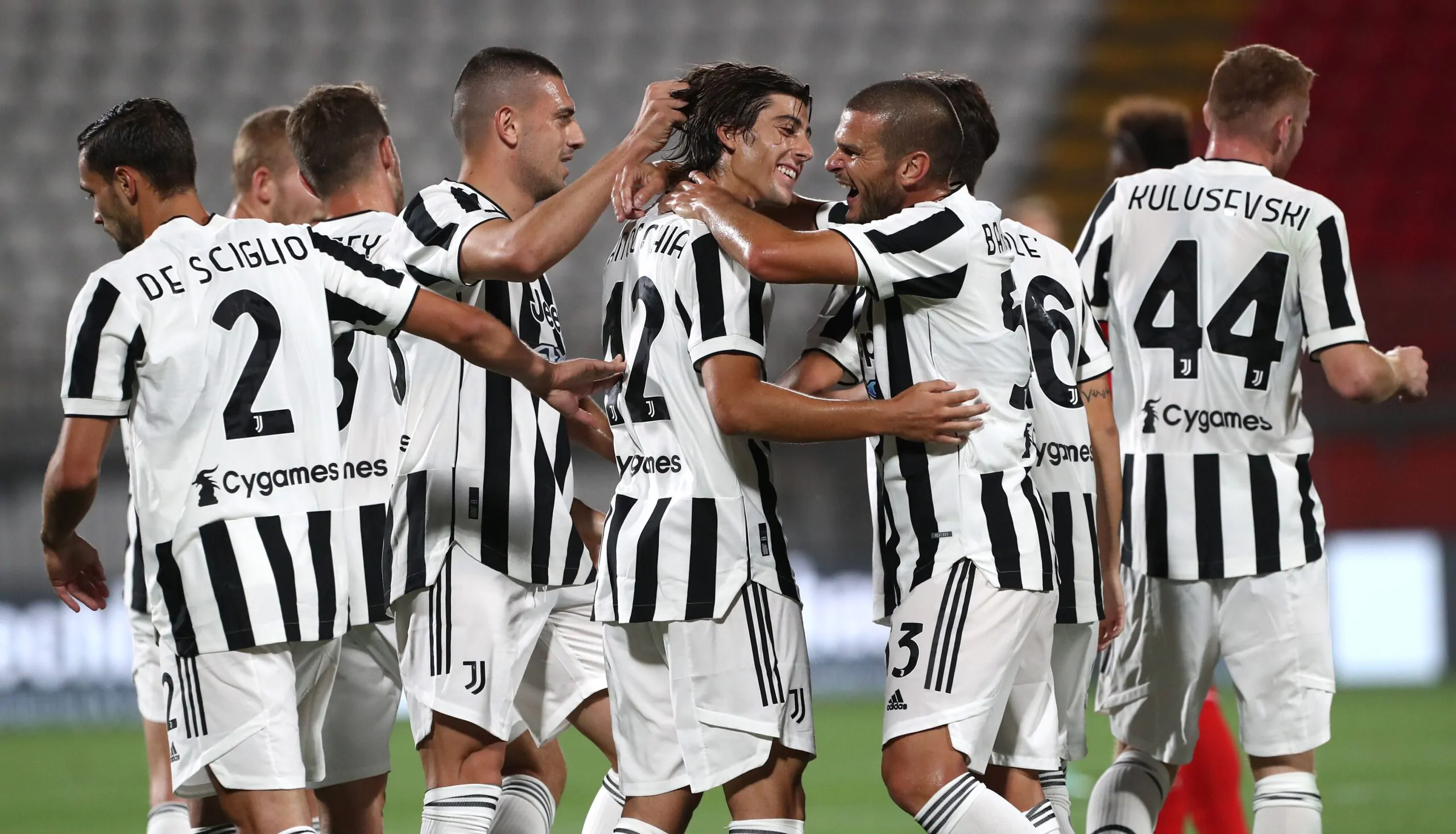 Tre club di serie A sul gioiello bianconero: la situazione