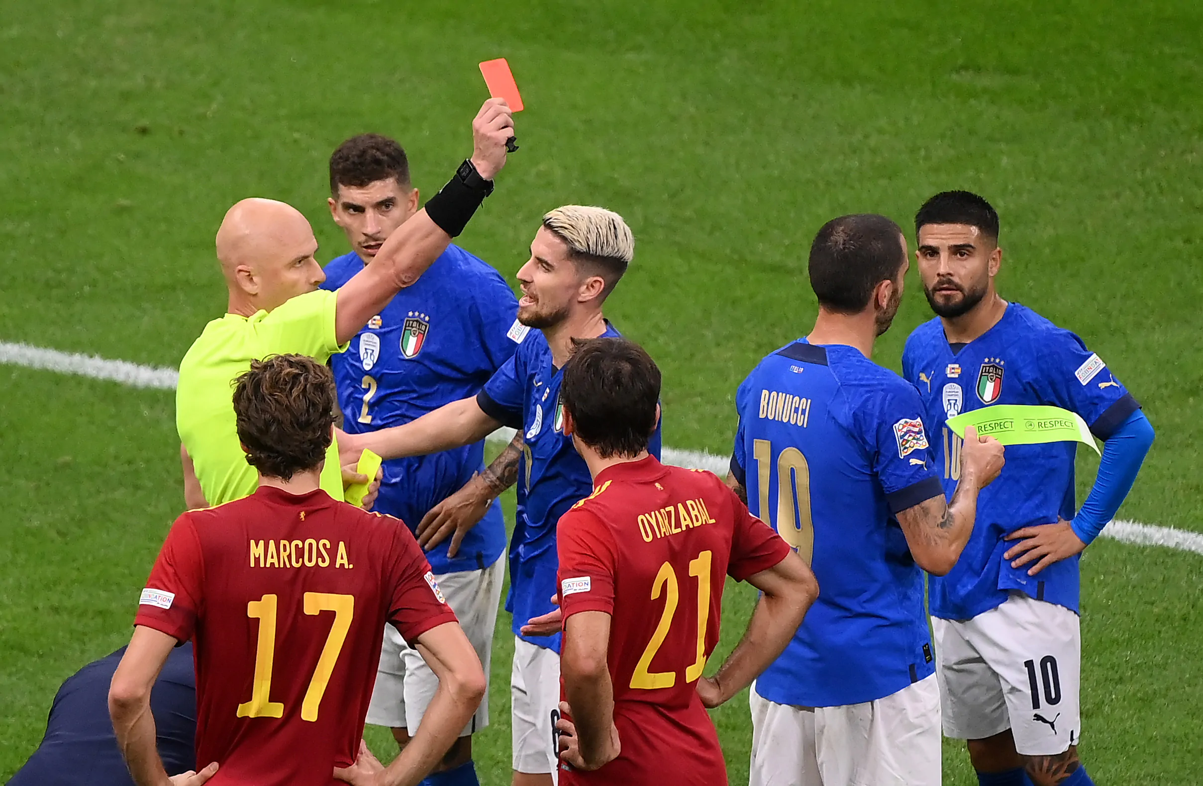 Bonucci distrutto: “Si è dimenticato che non è in Serie A e non c’era un arbitro AJA”