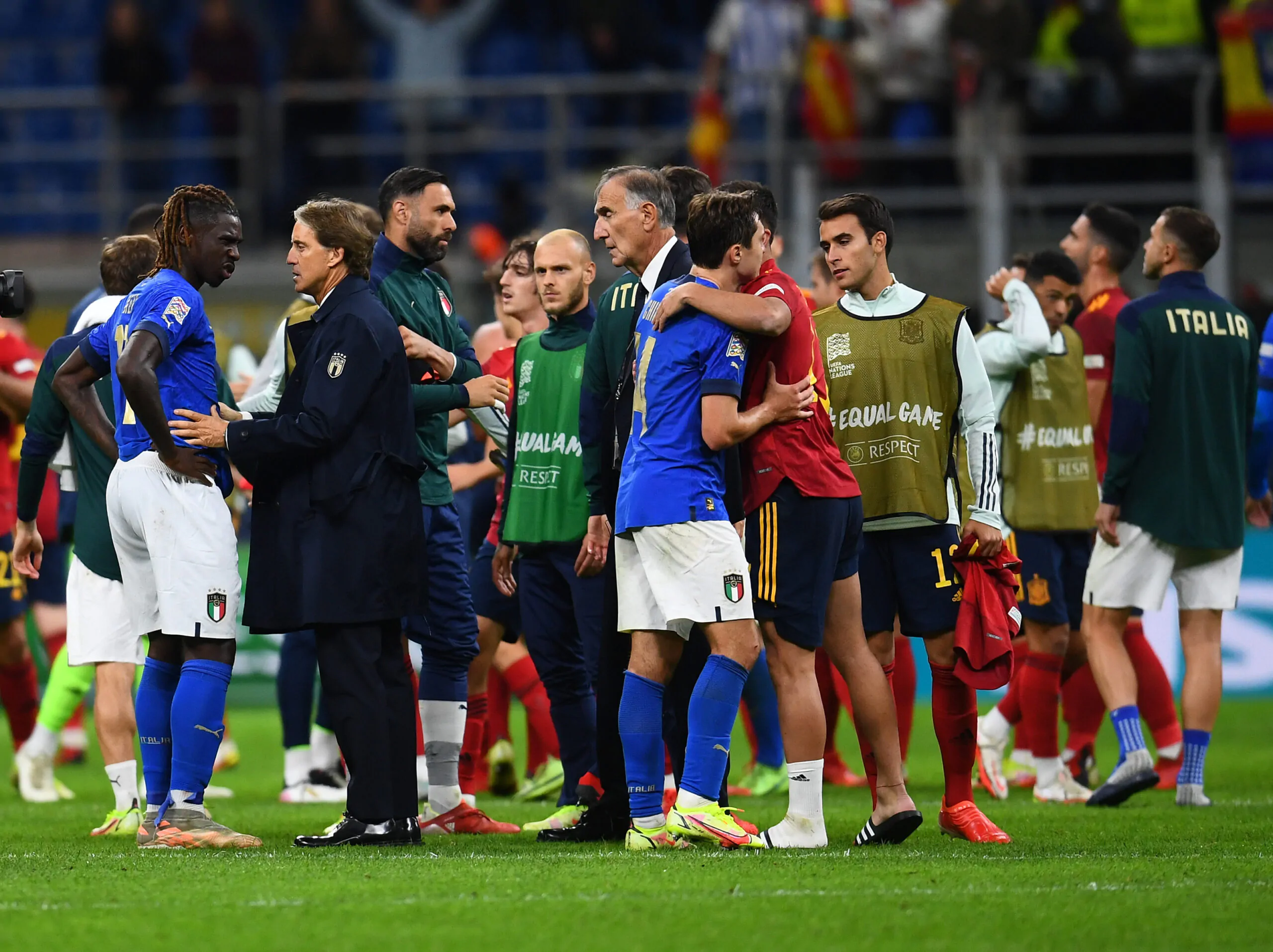 L’attacco sarcastico al calciatore della Juve: “Impossibile rimontare in 9”