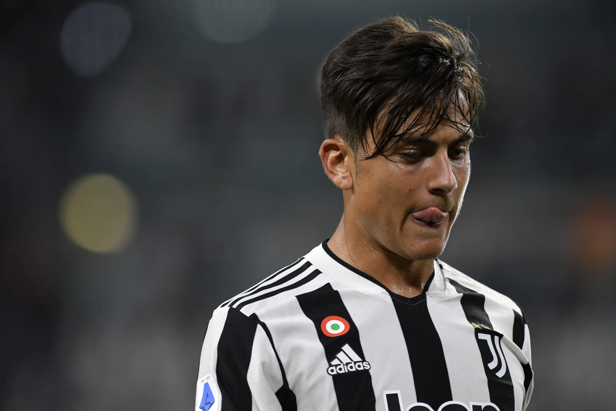 Pesante disavventura per Dybala: l’accaduto