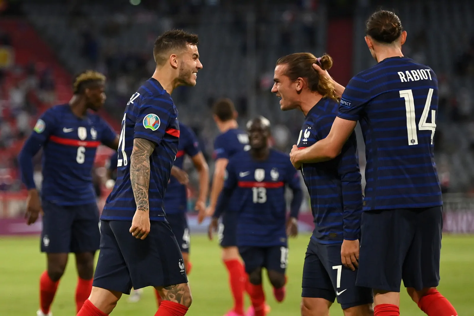 Goleada Francia, a segno anche il centrocampista bianconero: prima rete per lui in nazionale!
