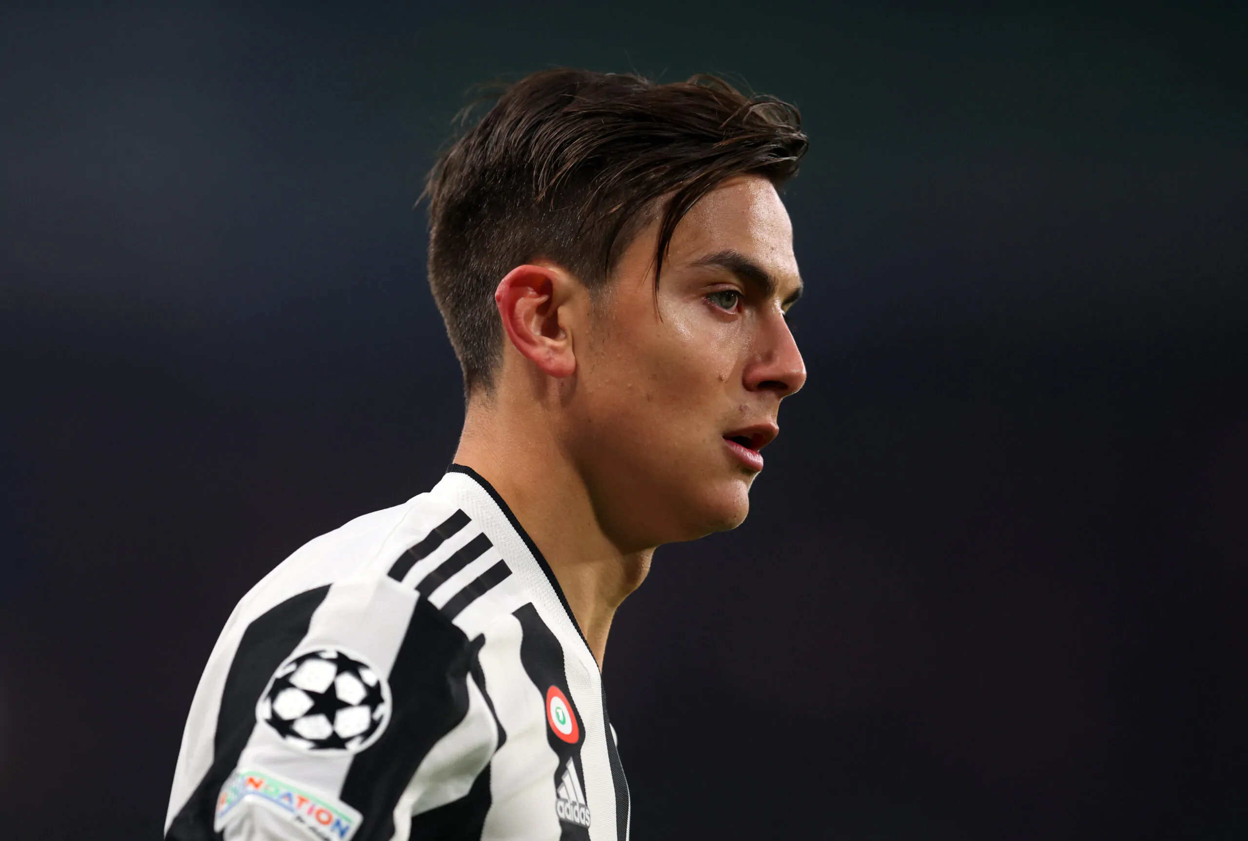Dybala, tira e molla sul rinnovo: un top club osserva l’attaccante