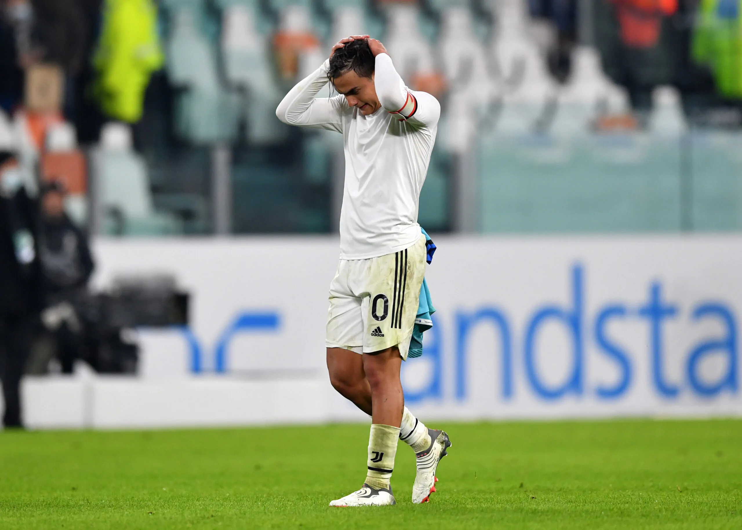 Dybala ancora non rinnova: la situazione diventa preoccupante