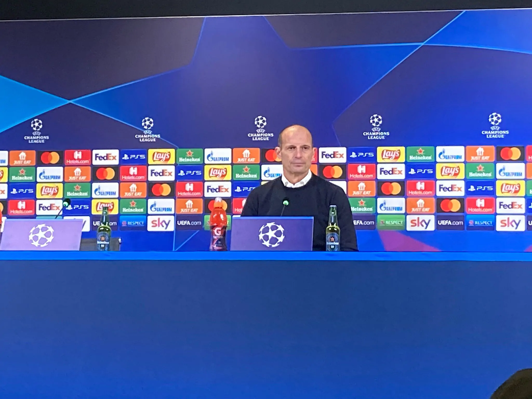 Allegri in conferenza: “Vi spiego perché ho sostituito Dybala”