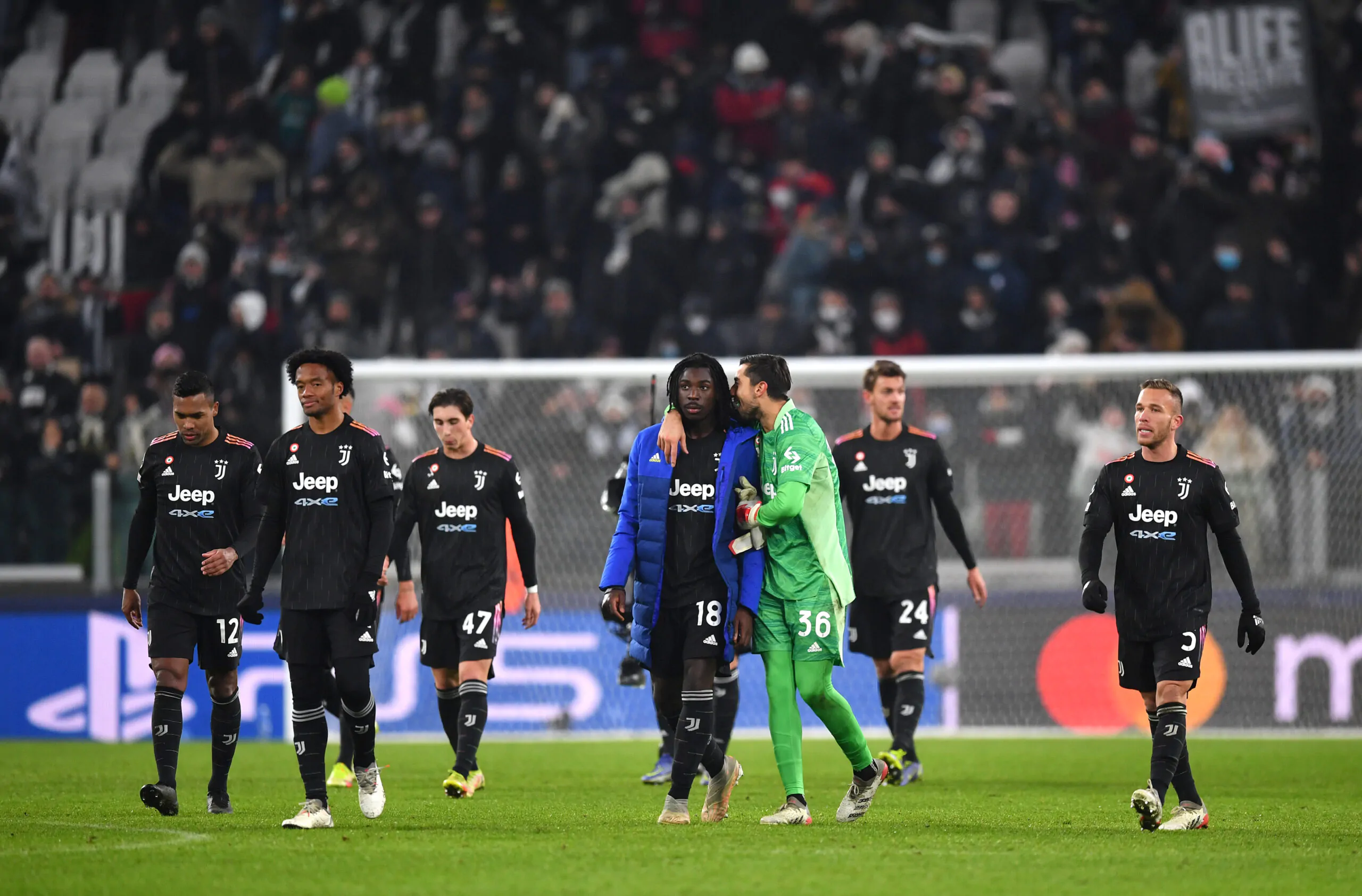 Un giocatore della Juve positivo al Covid: il comunicato del club