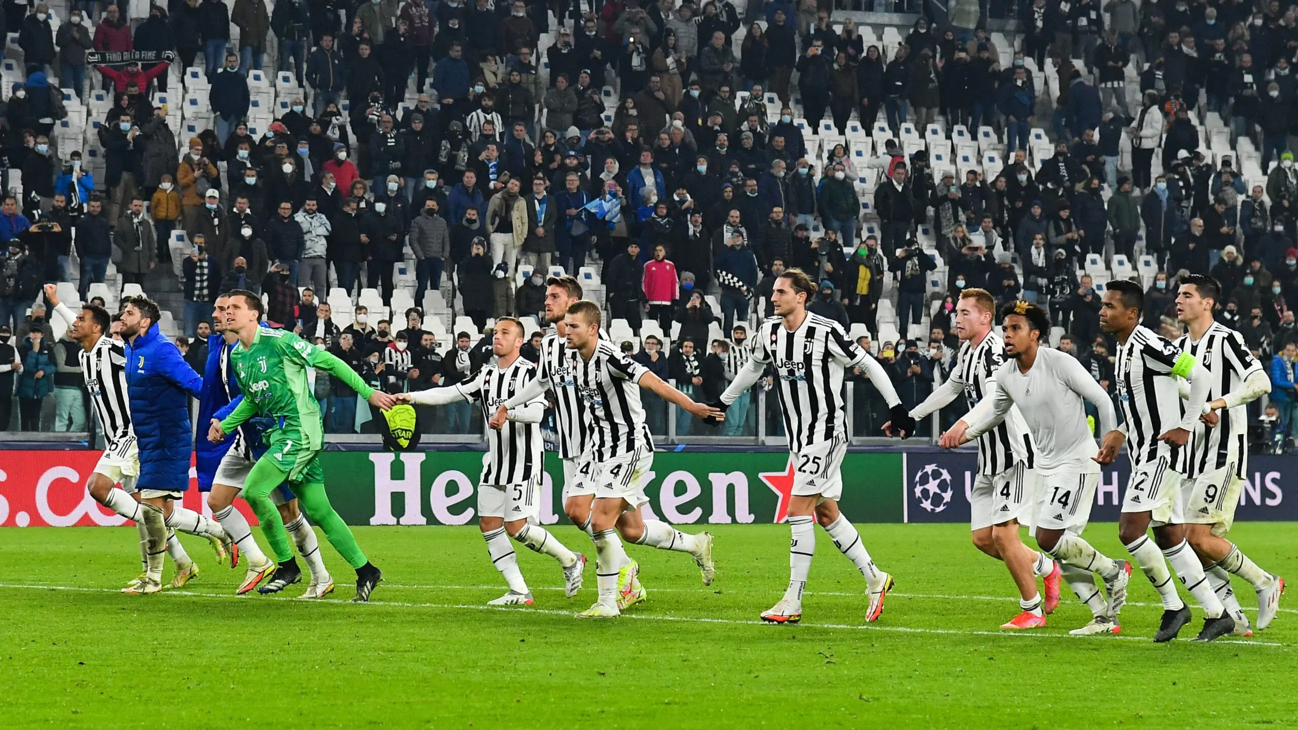 Tegola Allegri: si ferma durante Roma-Juve