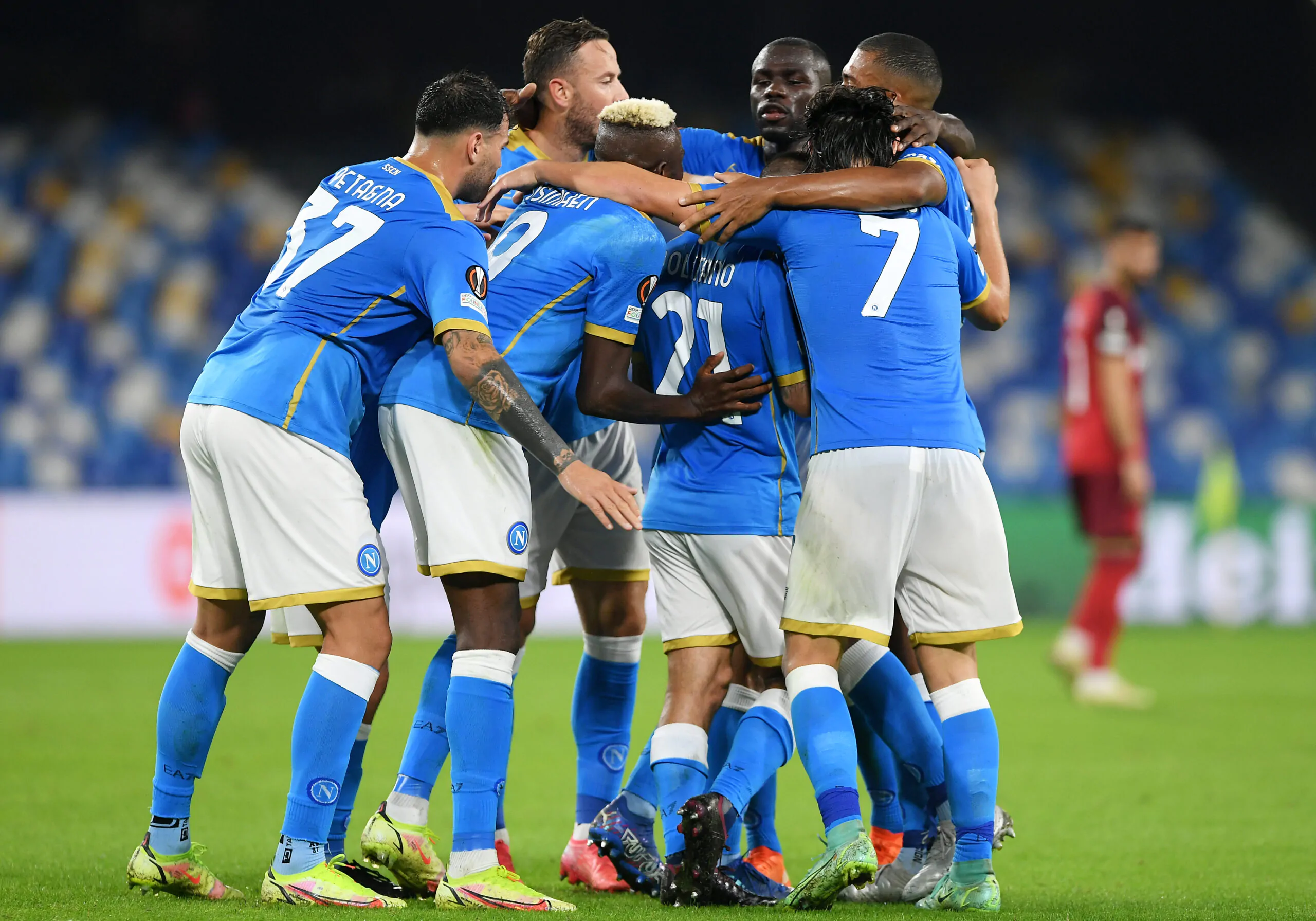 “Se giocano saranno soggetti a provvedimenti”, tre giocatori del Napoli rischiano grosso!