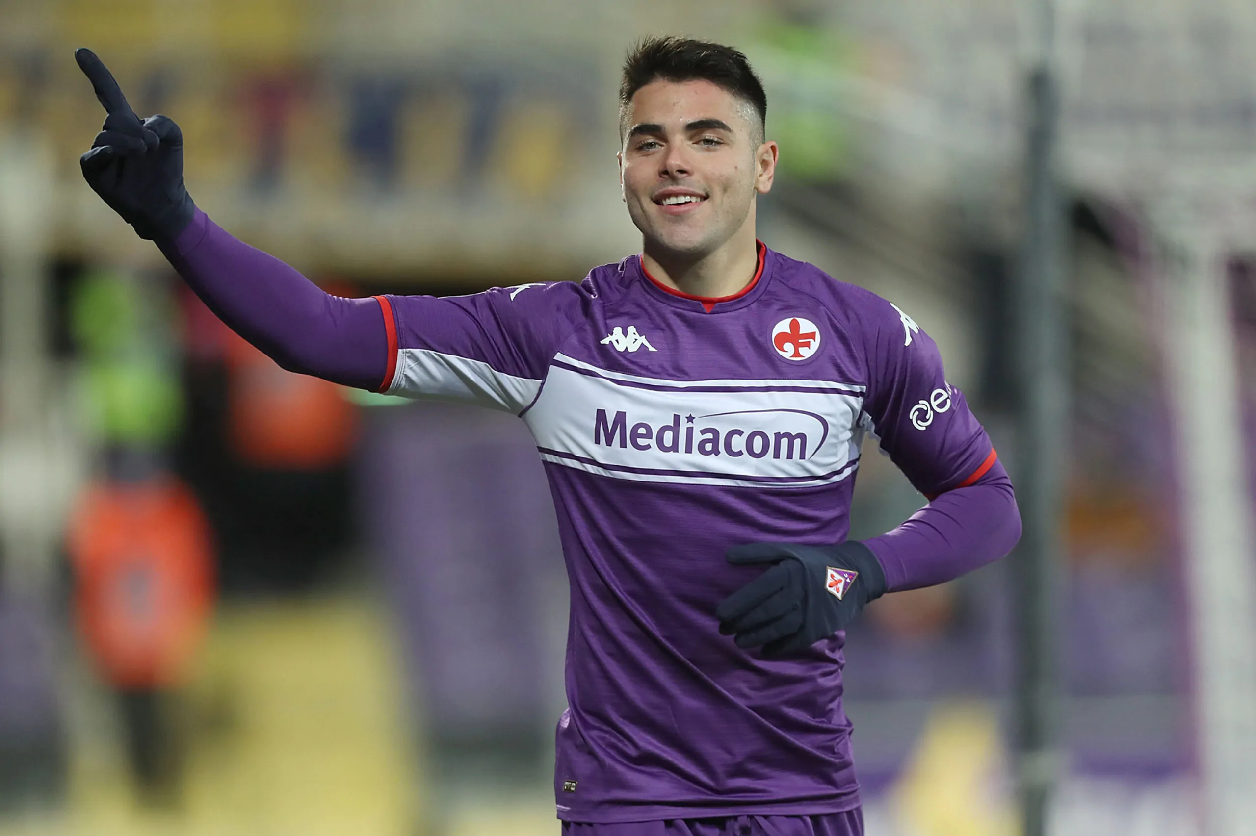 Sottil: “Vlahovic? Andiamo avanti! Fiorentina-Juve è per la gente”