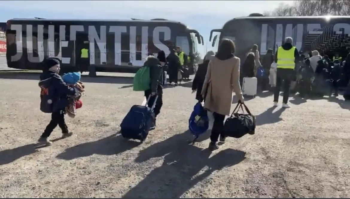 Conflitto in Ucraina, iniziativa solidale della Juventus: portate in salvo 80 persone