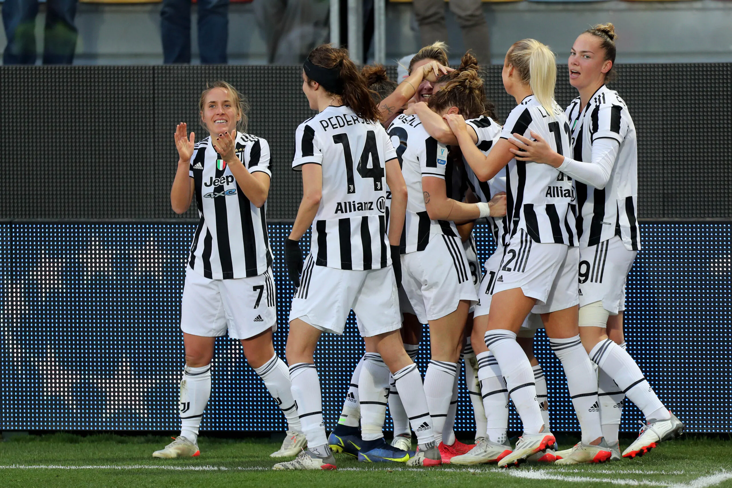 Juventus Women, una bianconera vince il premio di Calciatrice dell’Anno!