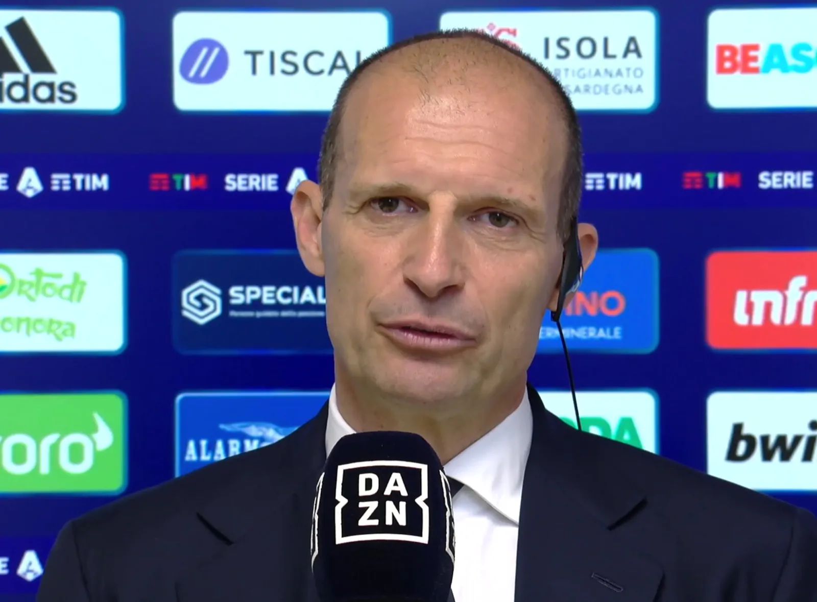 Allegri a Dazn: “Vlahovic è bravo, ma deve migliorare due caratteristiche”