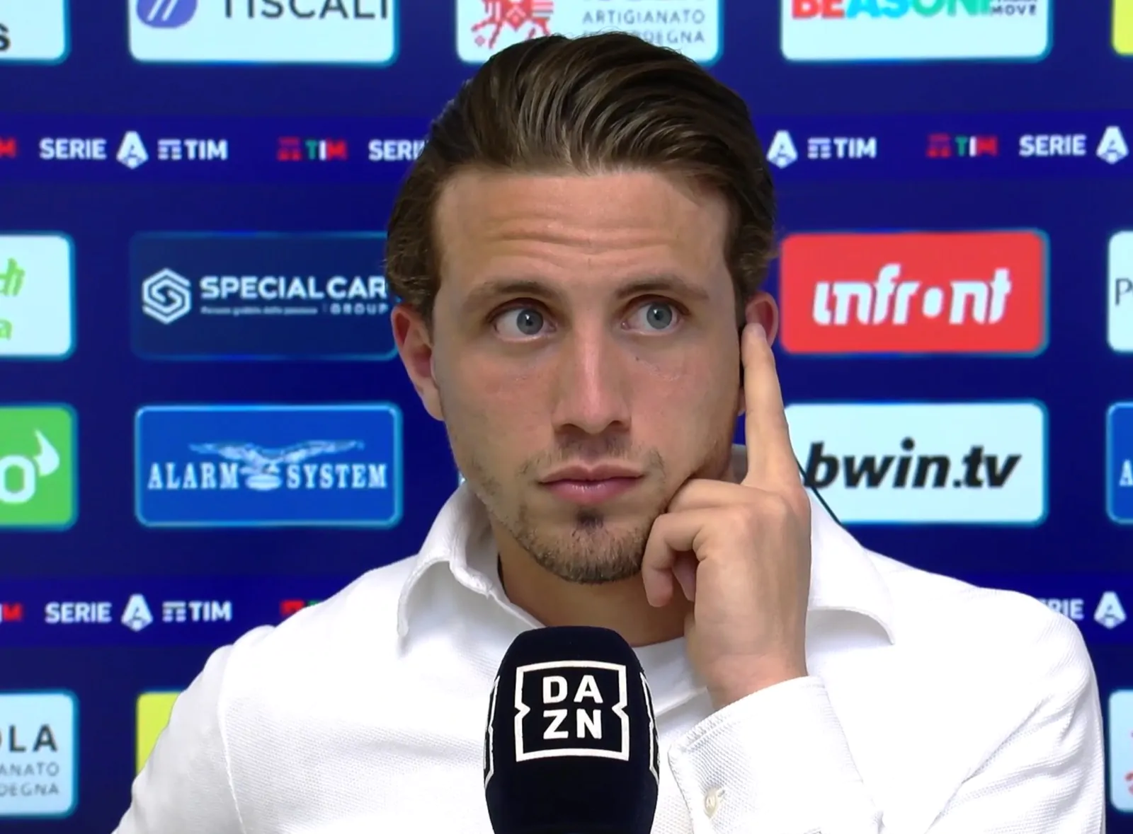 Pellegrini: “Sto crescendo alla Juventus”, poi il commento sul gol annullato