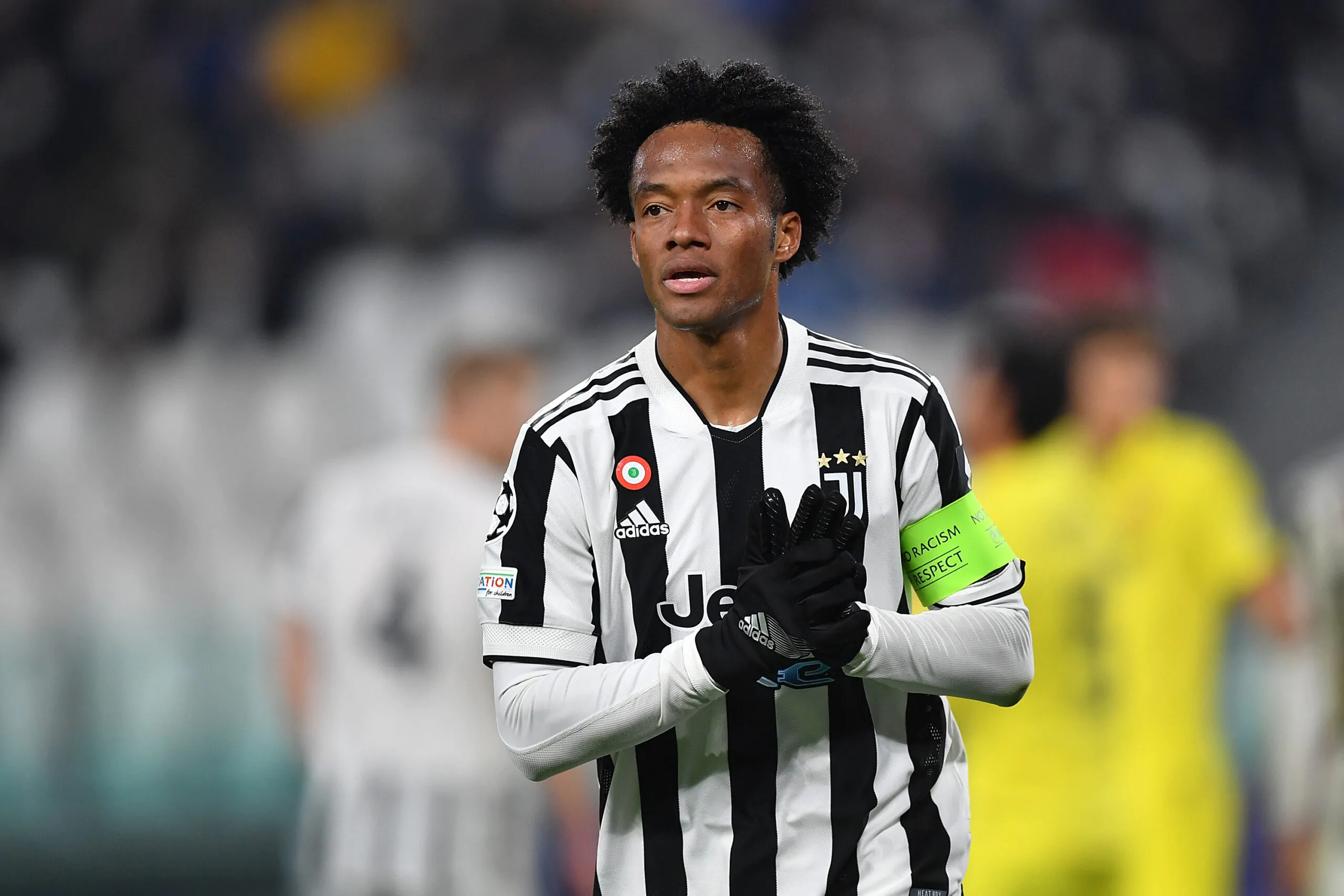 La Juventus avrebbe voluto farlo per il rinnovo di Cuadrado: il retroscena sulla trattativa