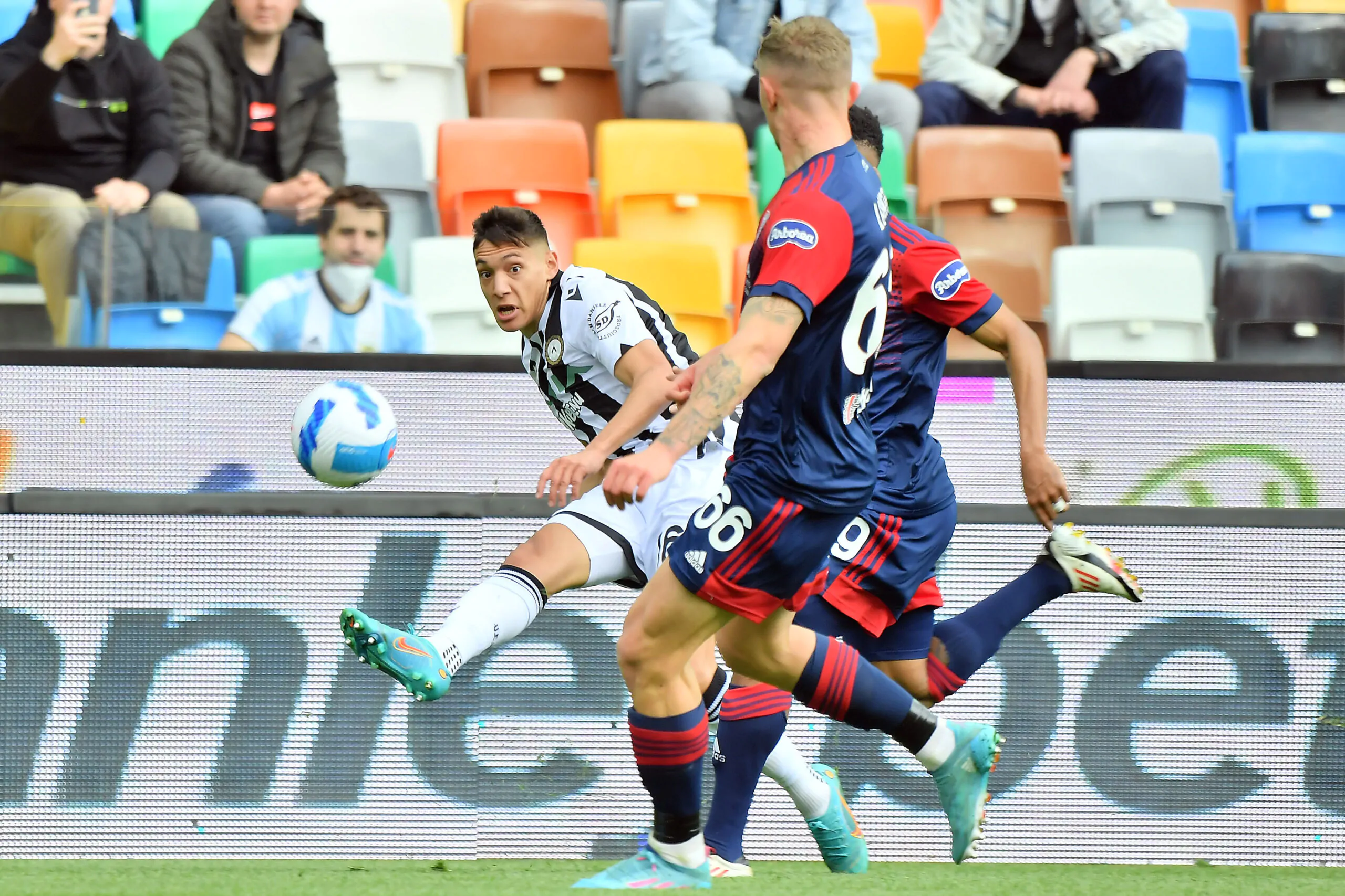 Calciomercato Juventus, si punta tutto su Molina: i dettagli dell’offerta