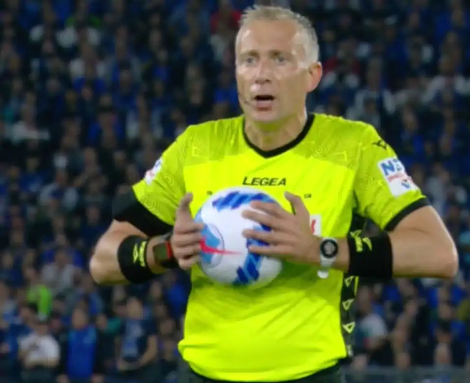 La moviola di Juventus-Inter, quanti episodi dubbi: arbitro sotto accusa