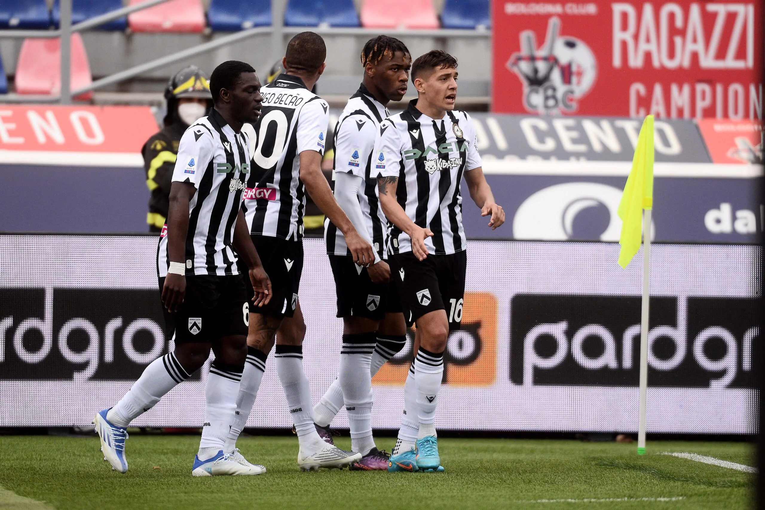 Calciomercato, la Juve punta il terzino dell’Udinese: pronta l’offerta!