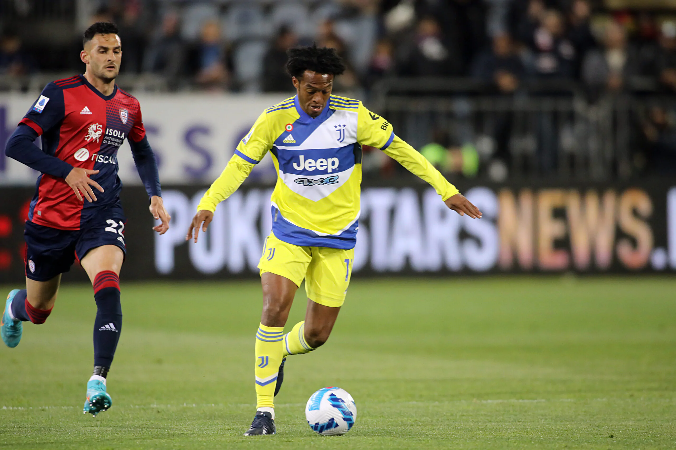 Cuadrado, dubbi sul rinnovo con la Juve: due club di Serie A su di lui!