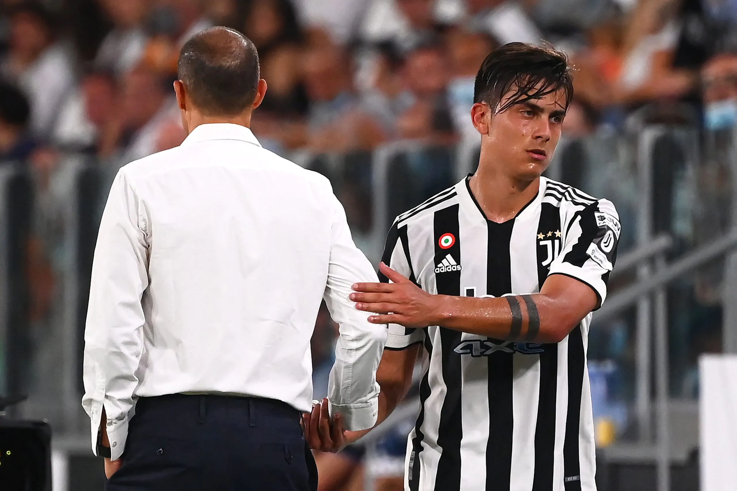Juve, spunta il retroscena su Dybala: si era offerto a un club spagnolo!