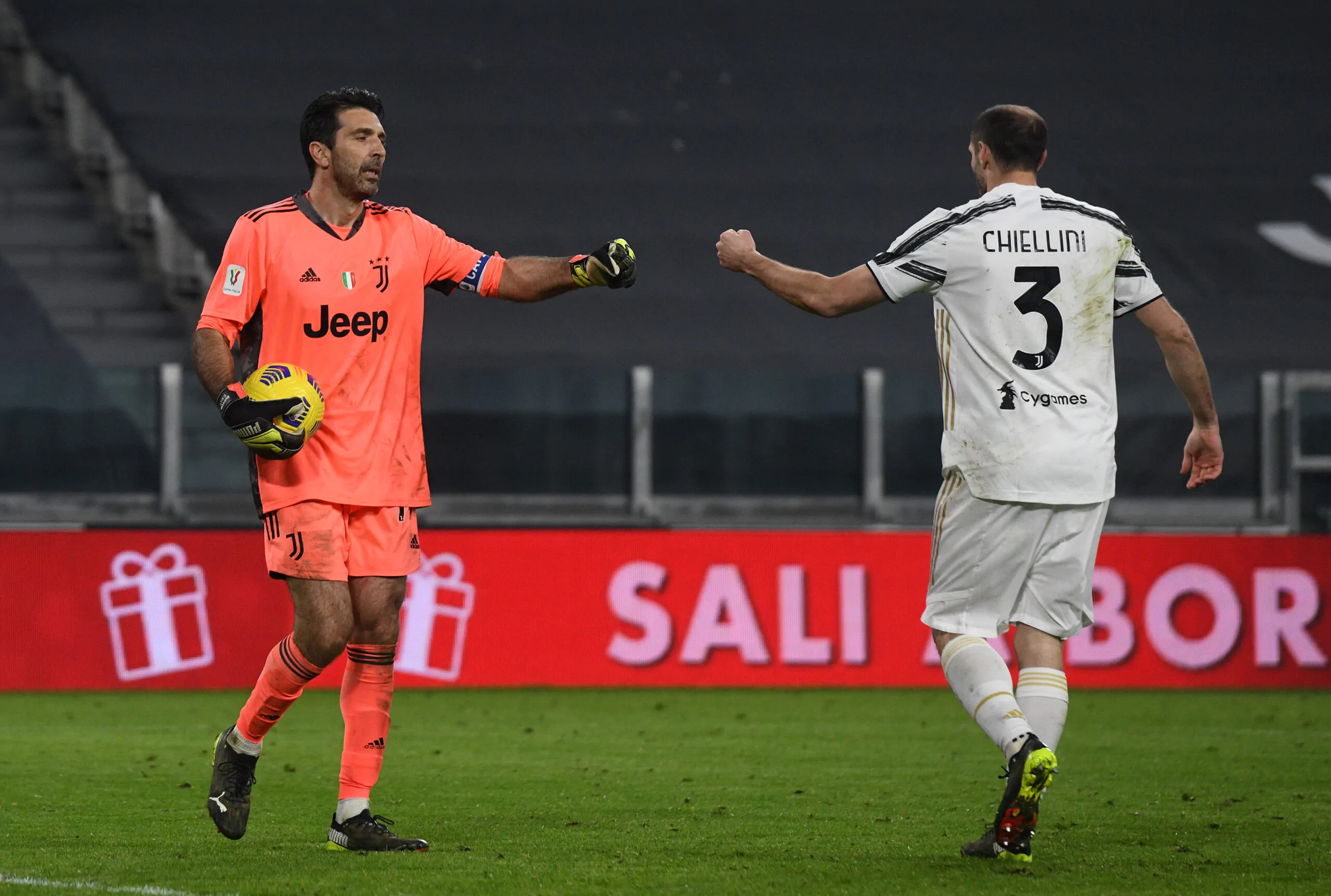 Buffon a Chiellini: “Gli auguro di farlo proprio come è capitato a me!”