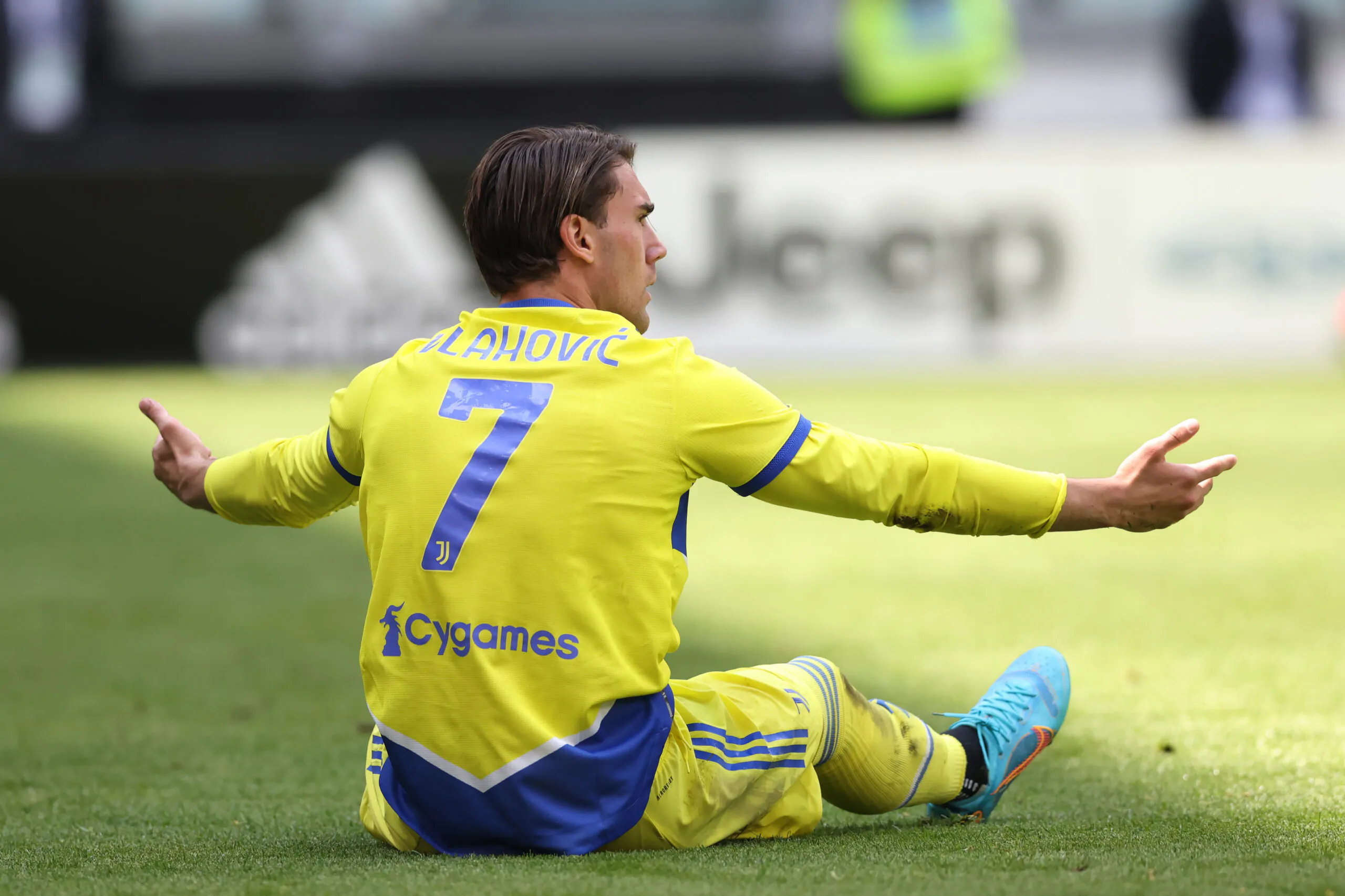 Juve, si cerca il partner d’attacco per Vlahovic: può arrivare dal City!