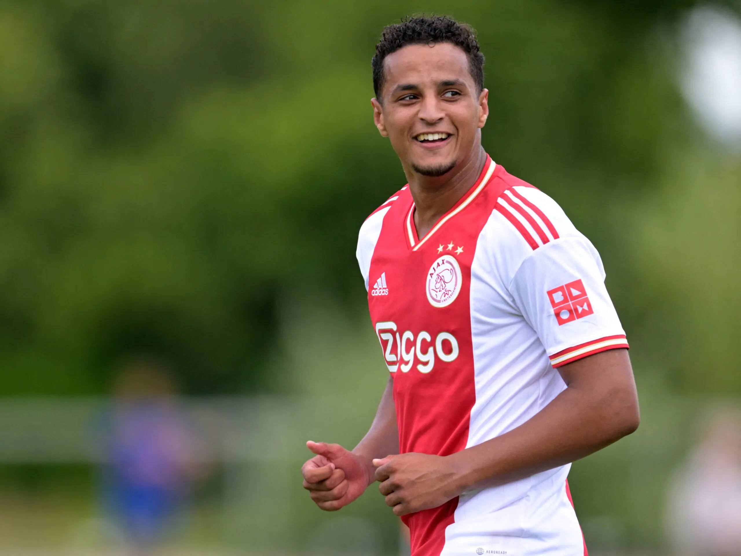 Caos Ihattaren, altri guai per l’attaccante di proprietà della Juventus: la situazione