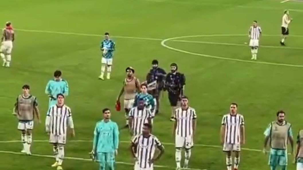 Juventus, Di Maria and Paredes gesture infuriates the fans