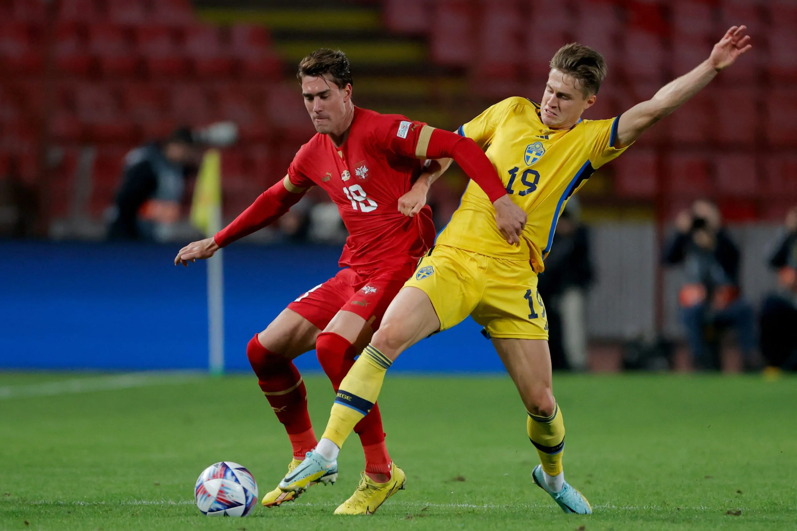 Vlahovic protagonista con la sua Serbia: è successo contro la Svezia