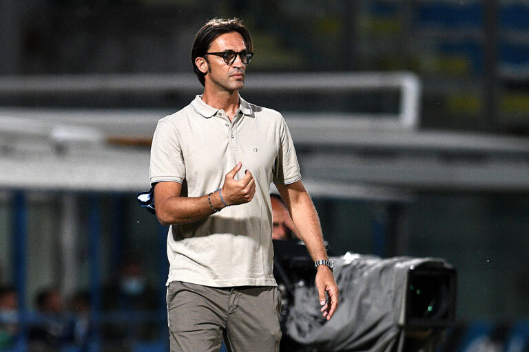 Ex bianconero duro su Paredes