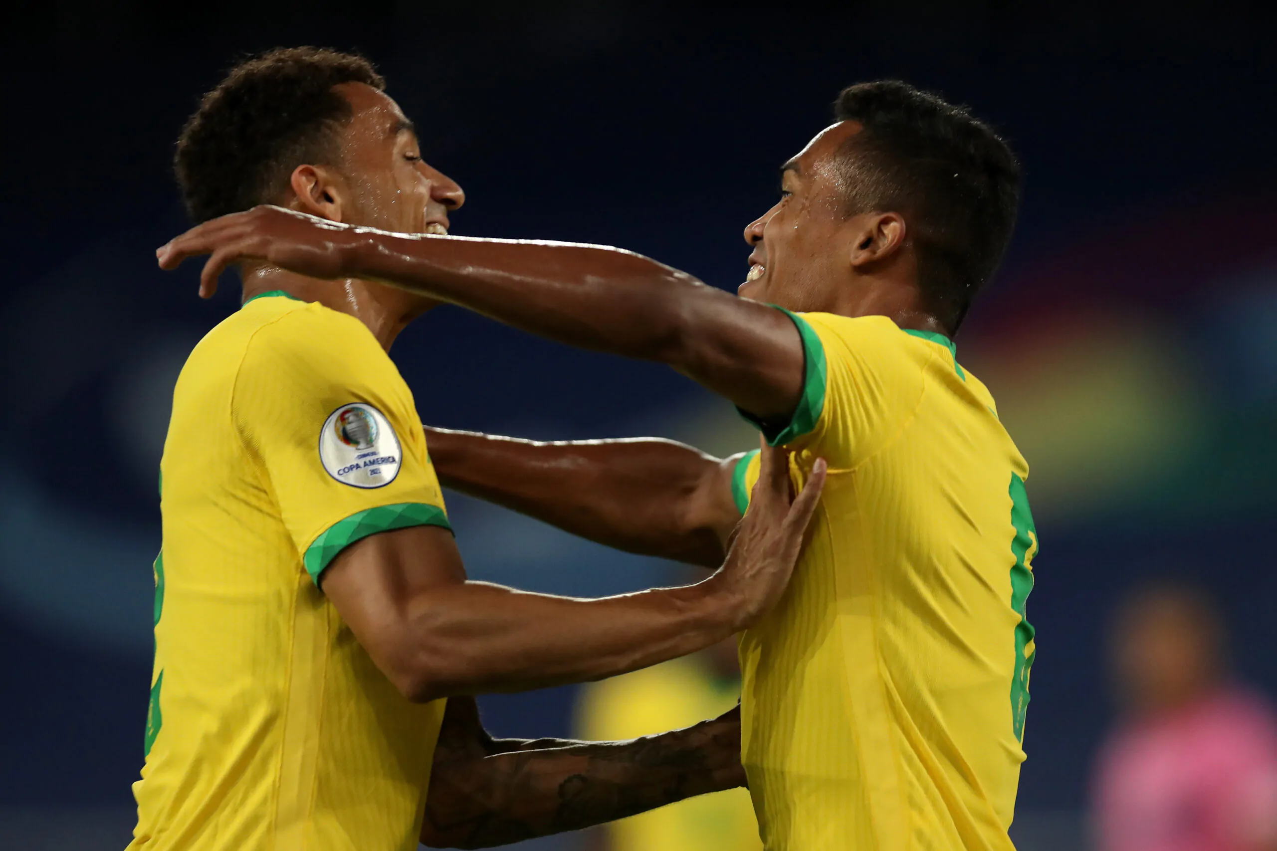 Brasile, Tite svela le condizioni di Danilo e Alex Sandro: l’annuncio
