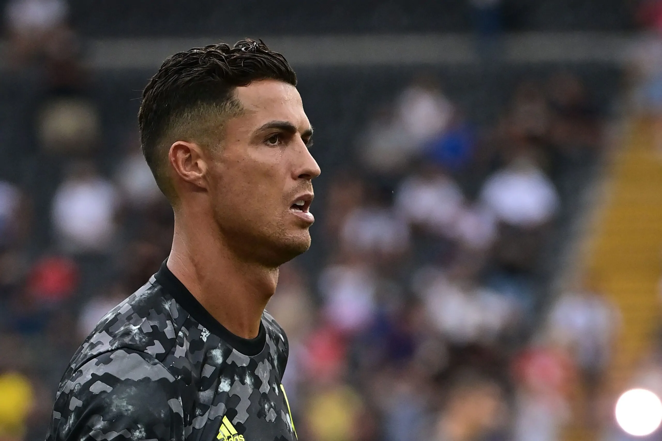 Caos Juve: Cristiano Ronaldo torna a Torino per farsi interrogare