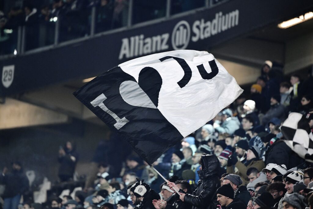 juventus club class action tifosi
