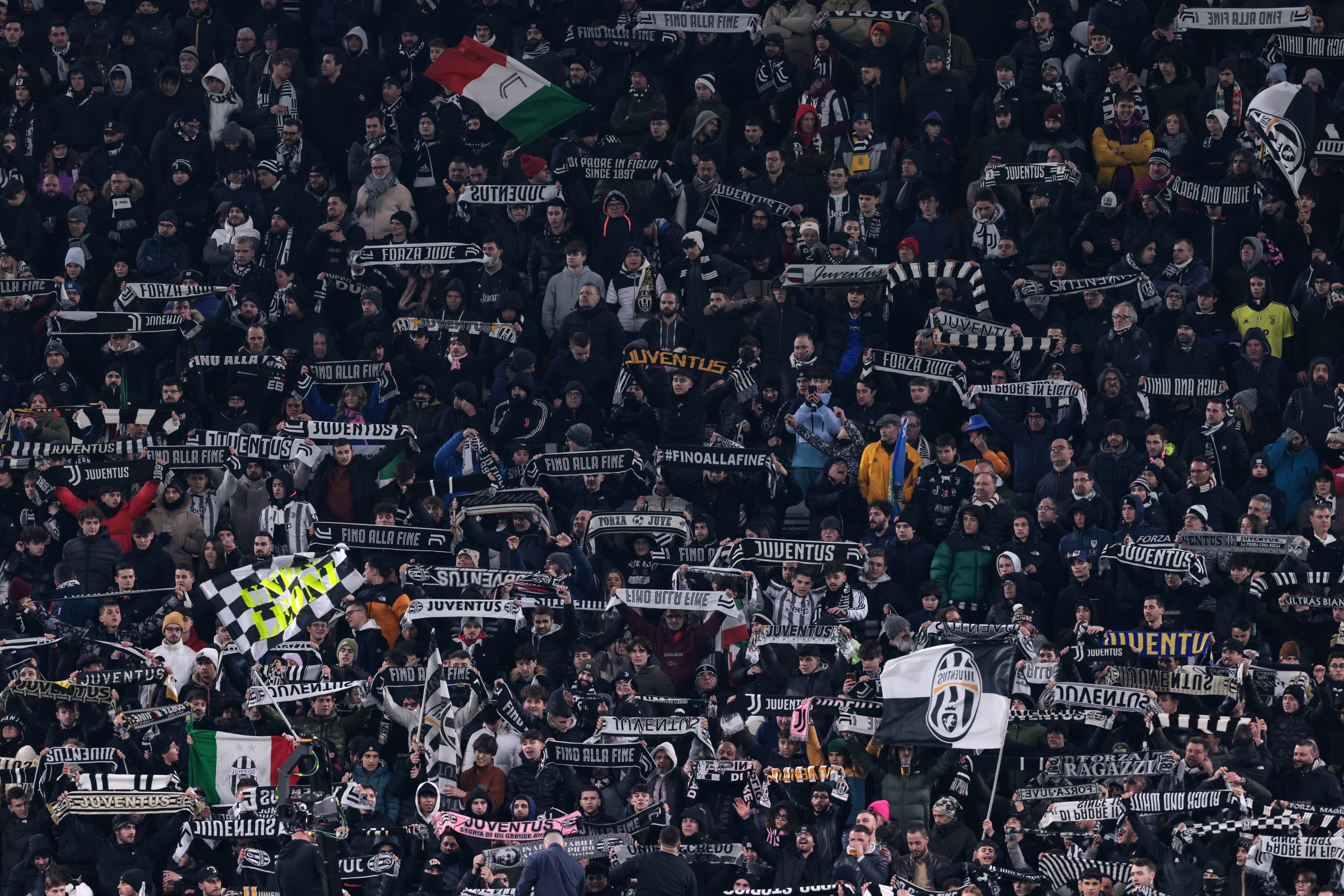 Juventus Verona Allianz Stadium sold out
