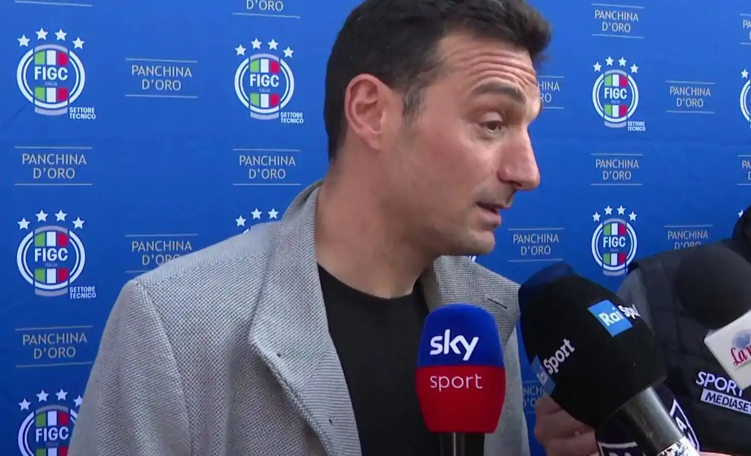 Scaloni esalta Di Maria: “Sarà ricordato come Messi”, poi il consiglio ad Allegri