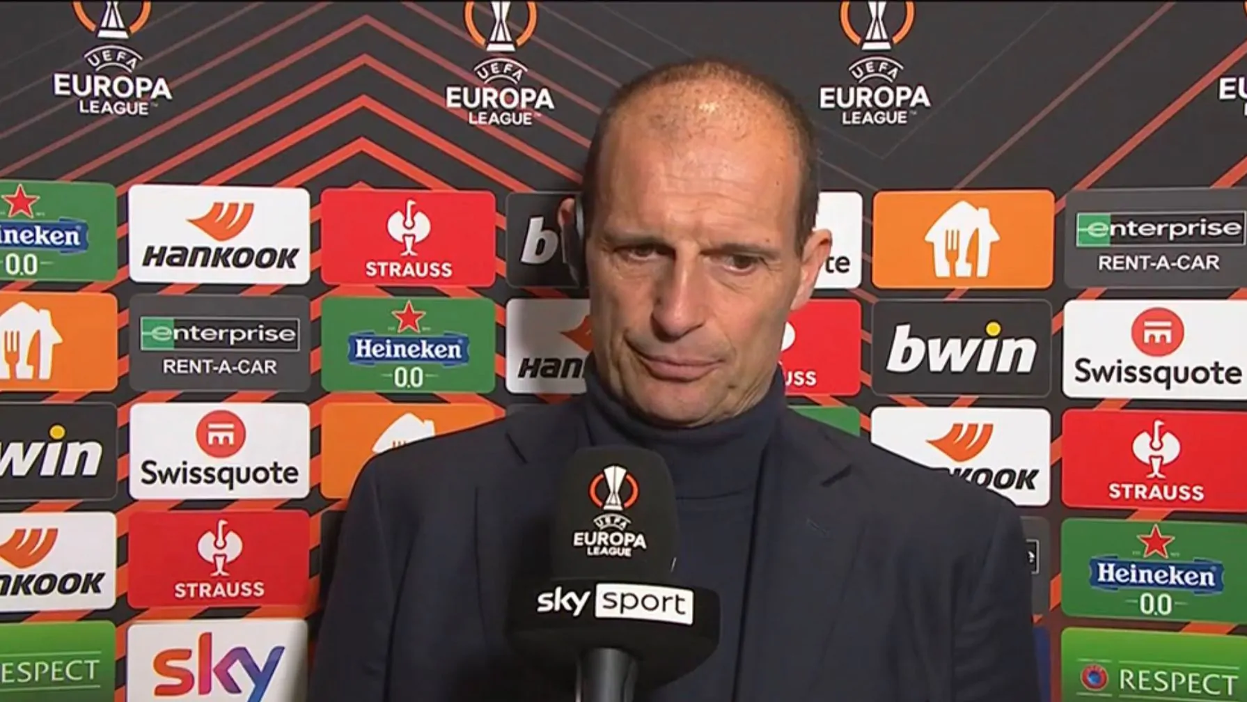 Allegri in conferenza: “Contento per Vlahovic e Chiesa”, poi la risposta su Di Maria!