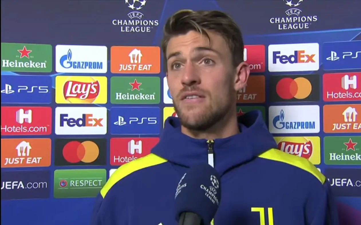 Daniele Rugani durante un'intervista