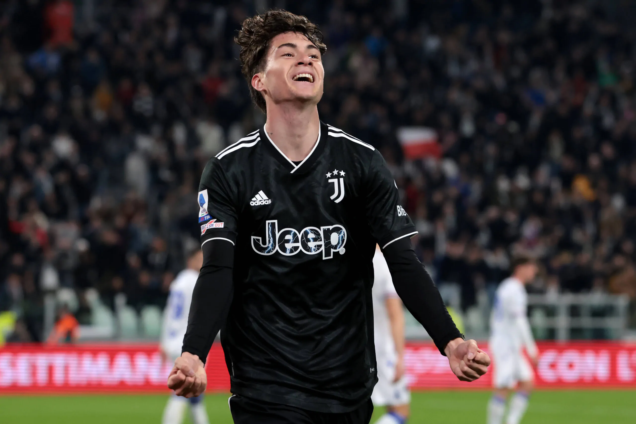 Soulé esulta dopo il primo gol con la Juve