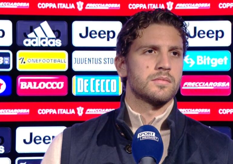 Manuel Locatelli durante il pre-partita di Juventus-Inter di Coppa Italia