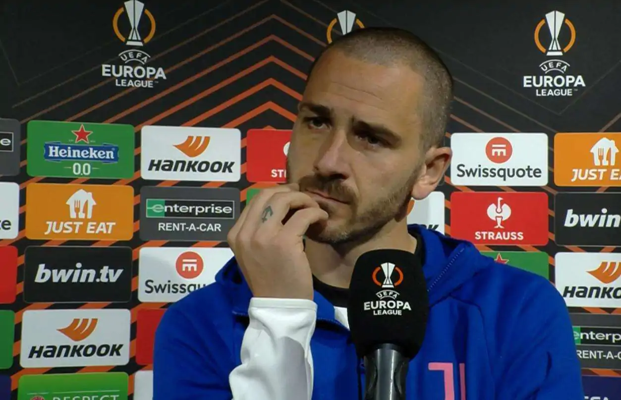 Bonucci: “L’intervento su Rabiot è scomposto, era fallo”, poi svela le sue condizioni